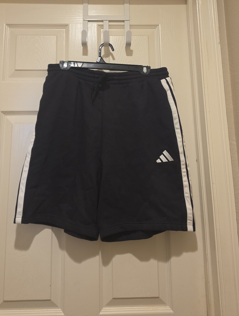NWT Adidas Athletic coupe standard Black White Men's shorts size L Large